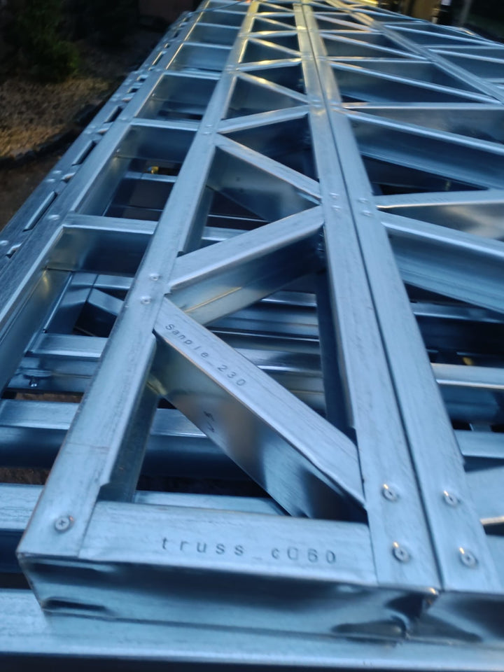 Construction trusses 300